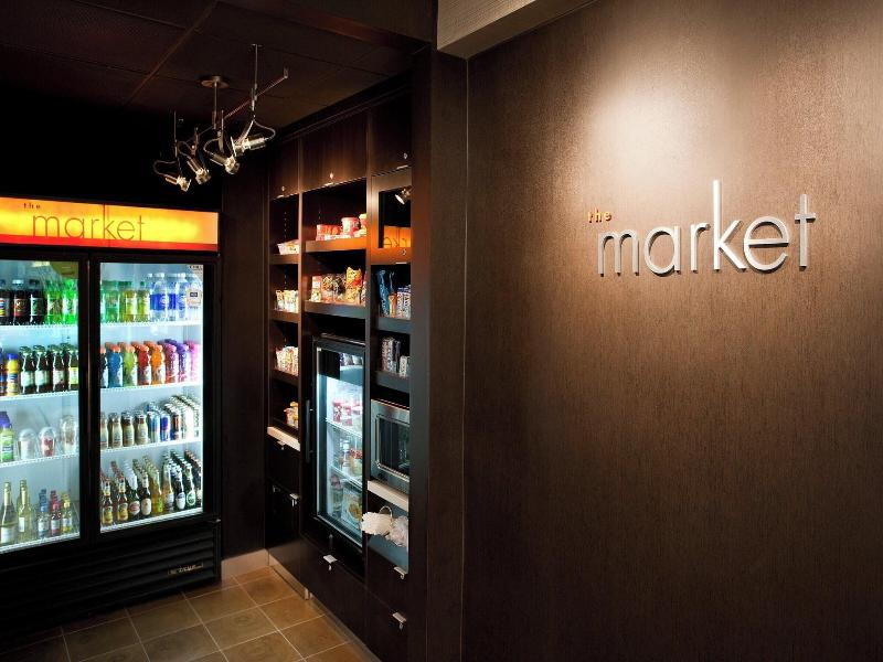 Courtyard By Marriott Santa Ana image