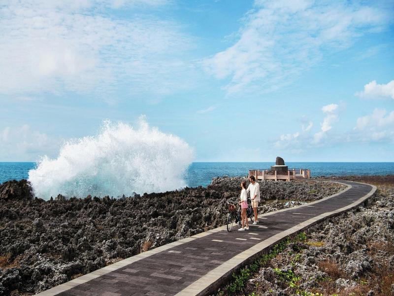 The Laguna Resort & Spa image