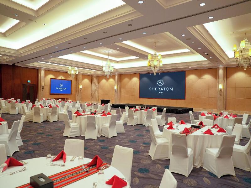 Sheraton Oman image