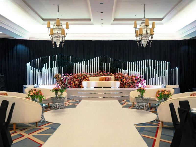 Sheraton Oman image