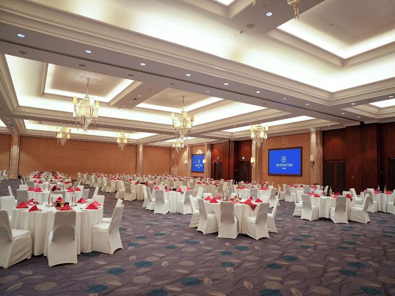 Sheraton Oman image