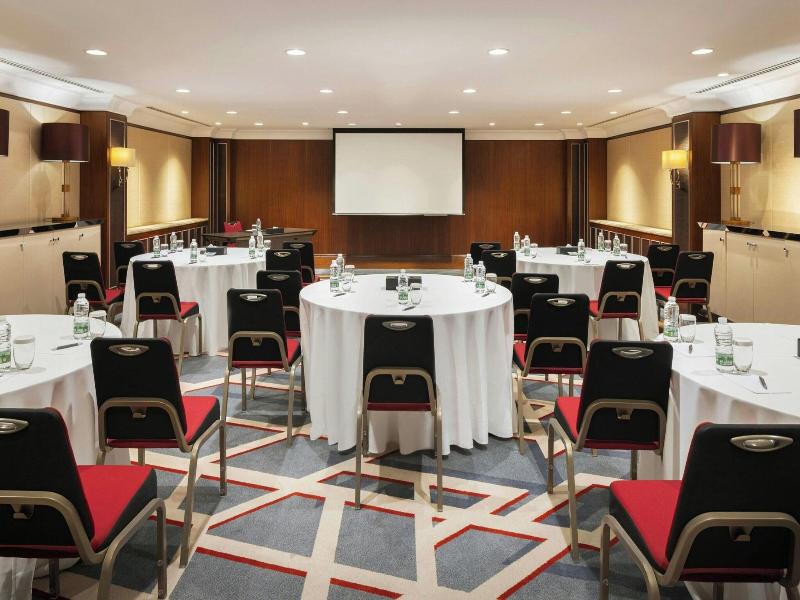 Sheraton Oman image