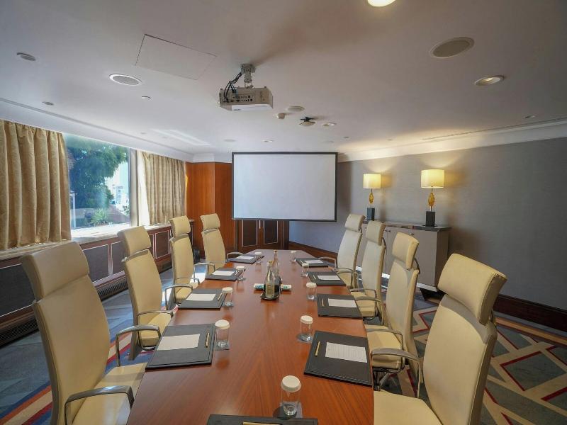 Sheraton Oman image