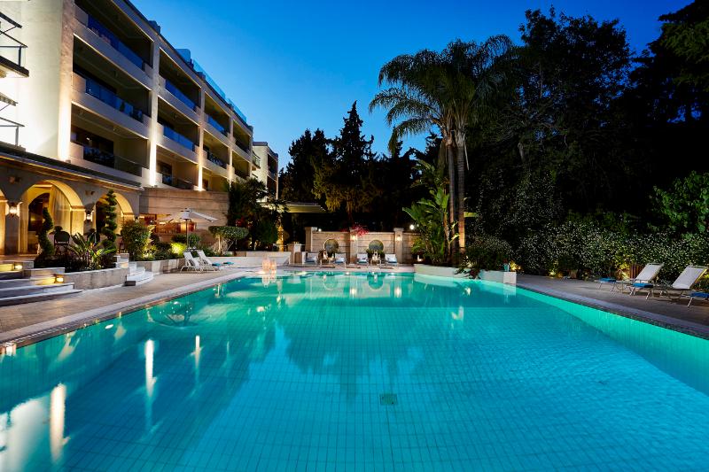 Hotel Rodos Park Suites & Spa