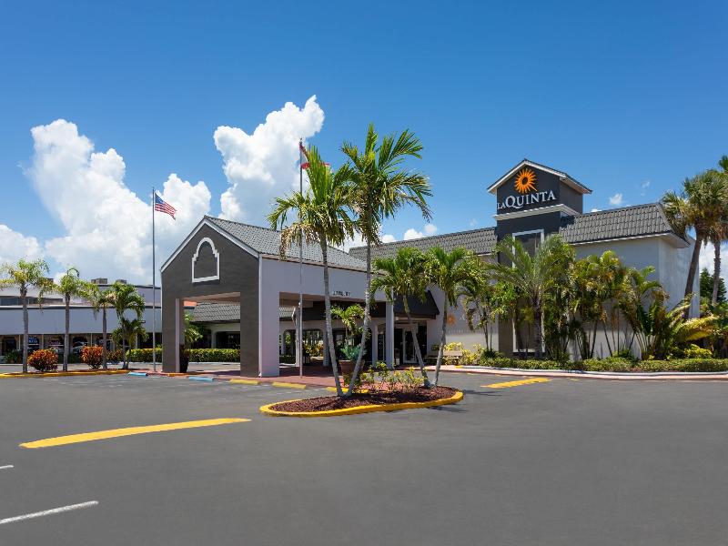 La Quinta Inn Cocoa Beach image