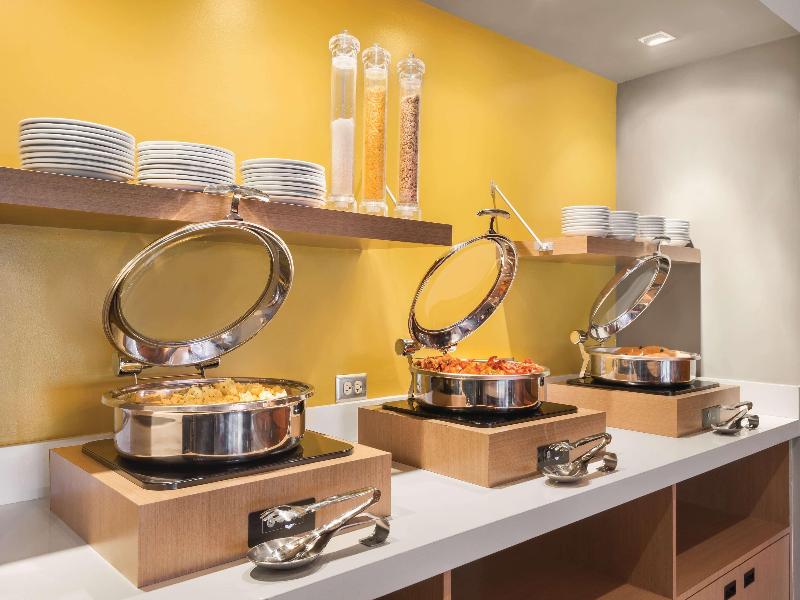 TRYP By Wyndham Isla Verde image