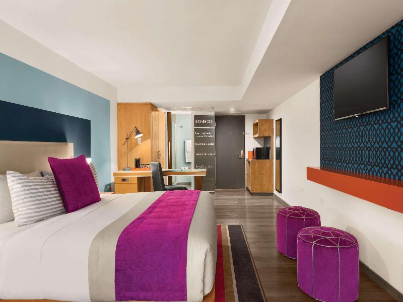 TRYP By Wyndham Isla Verde image