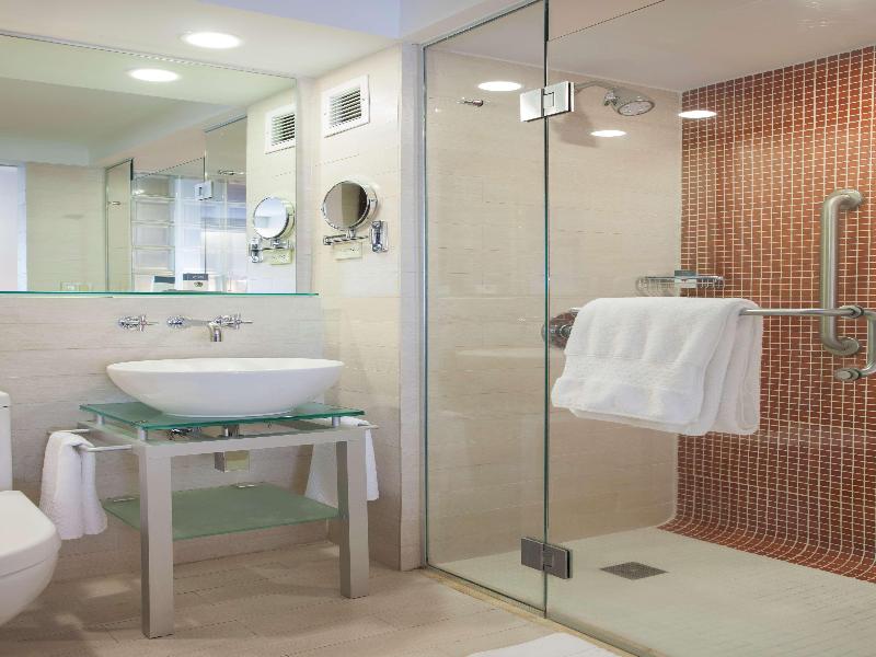 Stay in style at Doubletree by Hilton San Juan