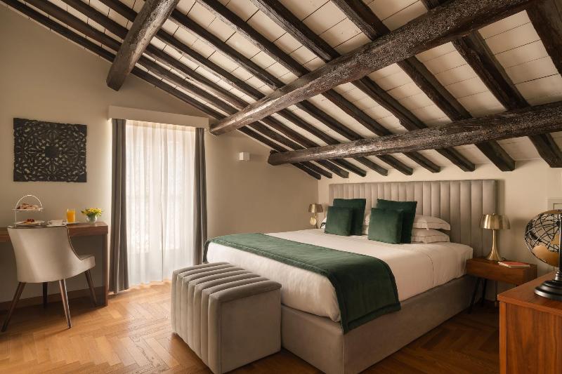 Sole Al Pantheon Hotel