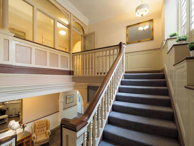 Best Western Northfield image