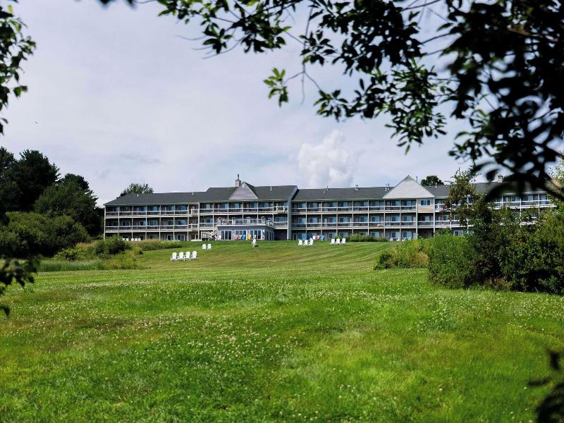 Fireside Inn & Suites Ocean's Edge