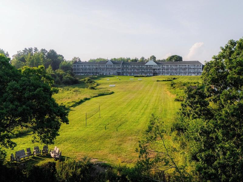 Fireside Inn & Suites Ocean's Edge