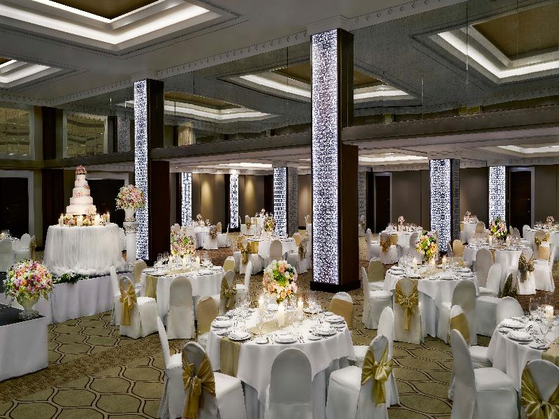 Anantara Riverside Bangkok Resort image