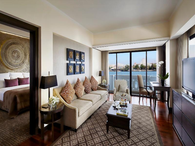 Anantara Riverside Bangkok Resort image
