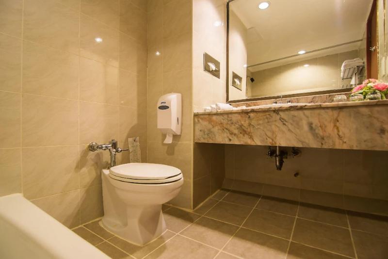 Bangkok Palace Hotel (SHA Extra Plus) image
