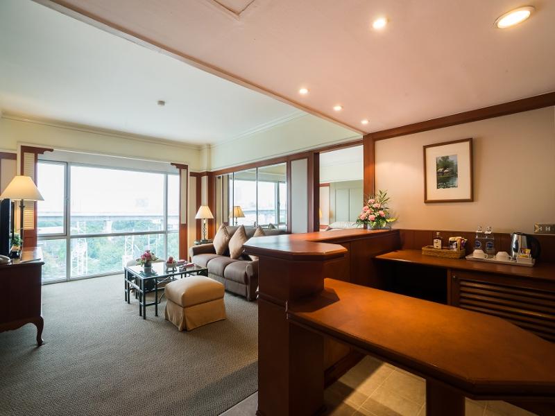 Bangkok Palace Hotel (SHA Extra Plus) image