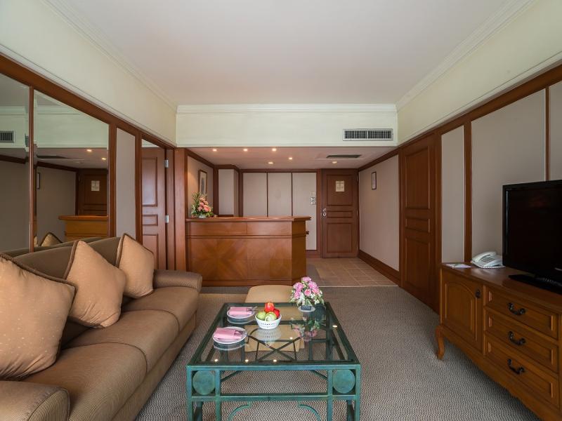 Bangkok Palace Hotel (SHA Extra Plus) image