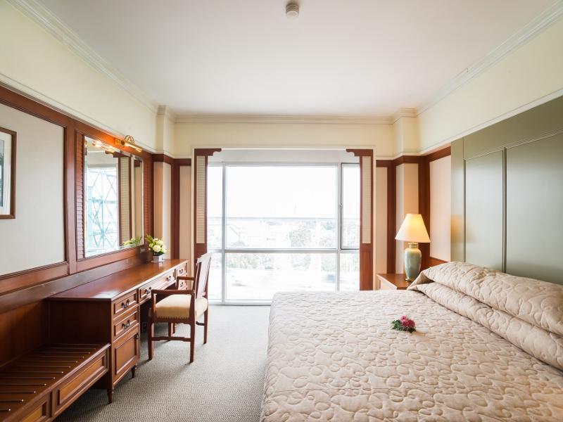 Bangkok Palace Hotel (SHA Extra Plus) image