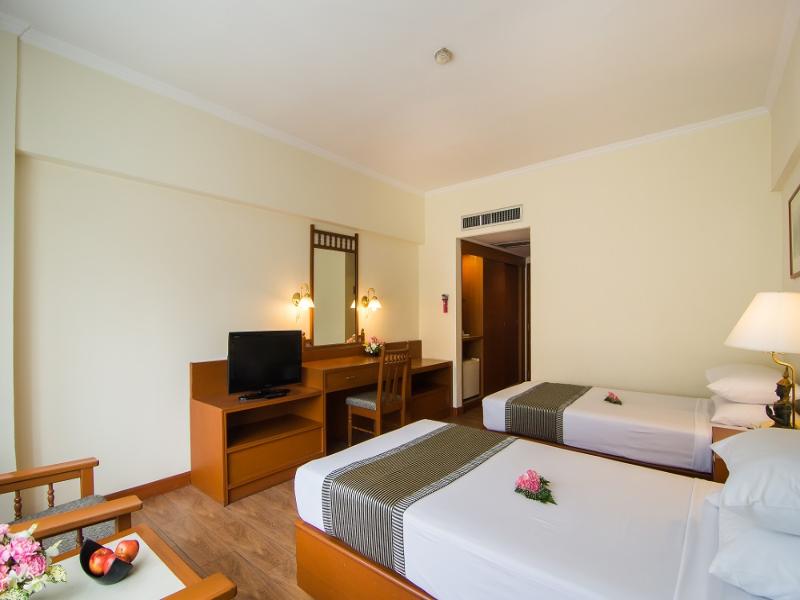 Bangkok Palace Hotel (SHA Extra Plus) image
