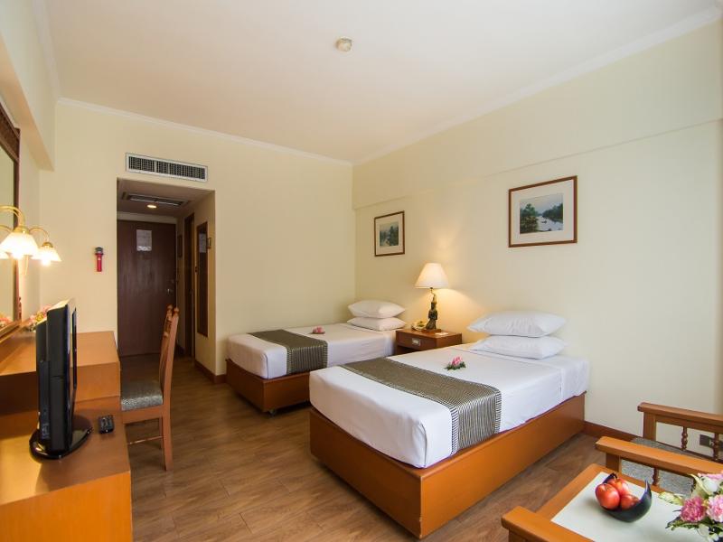 Bangkok Palace Hotel (SHA Extra Plus) image
