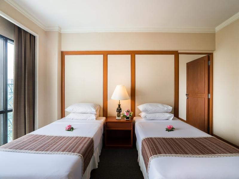 Bangkok Palace Hotel (SHA Extra Plus) image