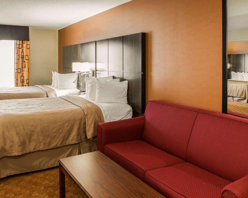 Quality Inn Franklin I-65 image