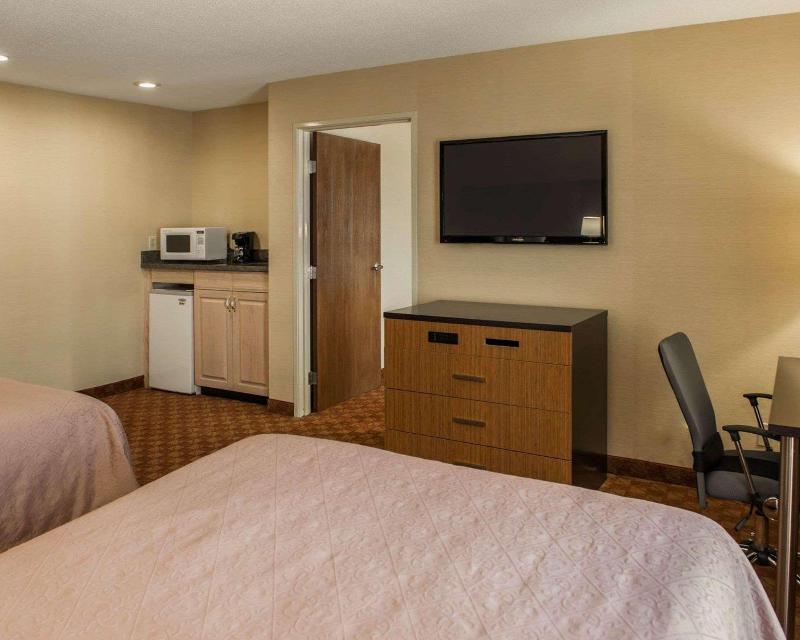 Quality Inn Franklin I-65 image
