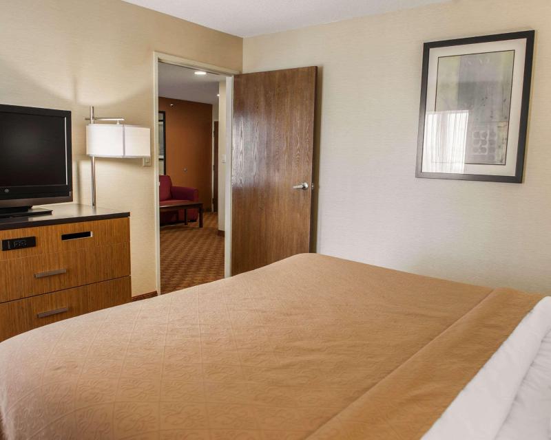 Quality Inn Franklin I-65 image