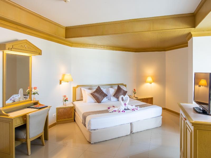 City Beach Resort image