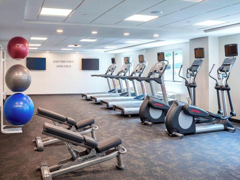 Fairfield Inn & Suites Providence Airport image