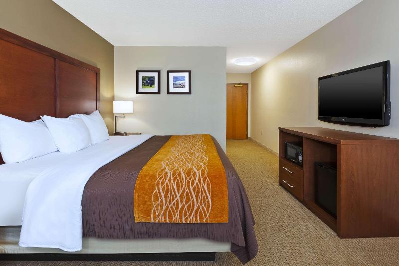 Comfort Inn & Suites Taylor