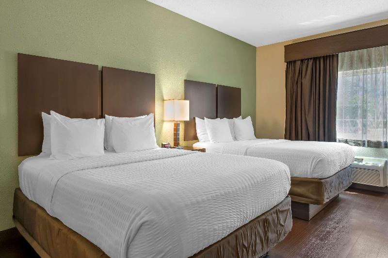 Best Western Hilliard Inn & Suites image