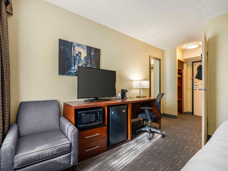 Best Western Chicago - Downers Grove image