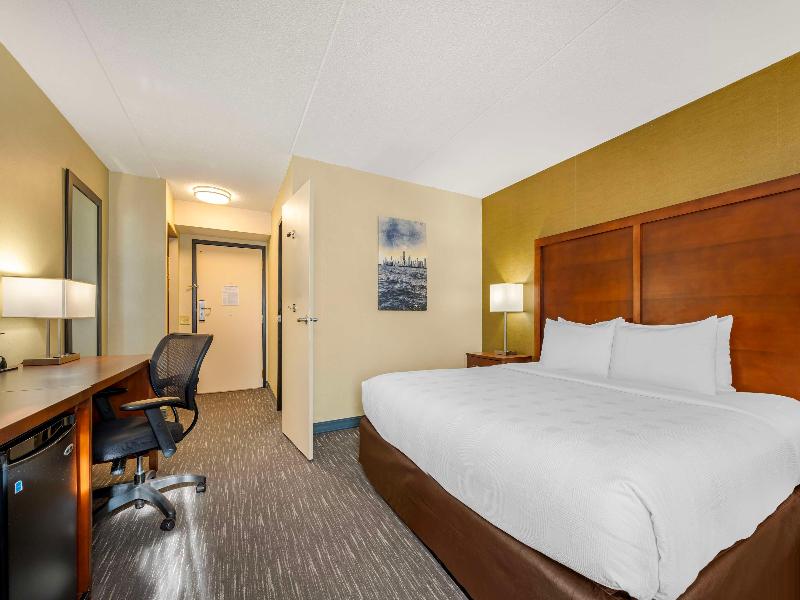 Best Western Chicago - Downers Grove image