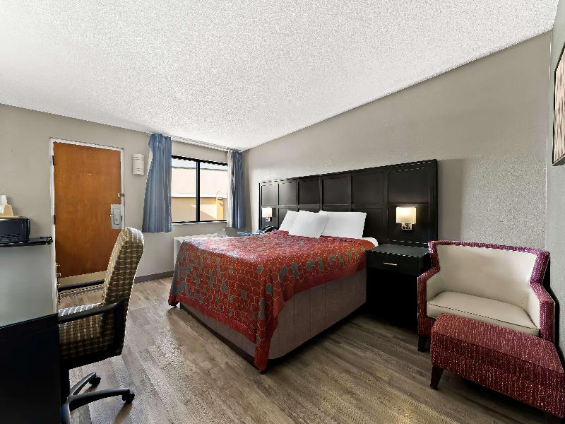 Knights Inn Montgomeryville image