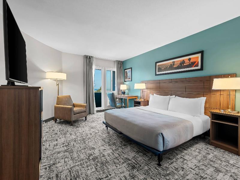 Quality Inn & Suites Hermosa Beach image