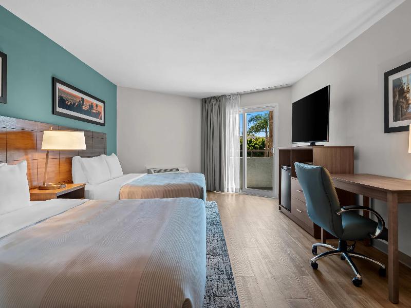 Quality Inn & Suites Hermosa Beach image