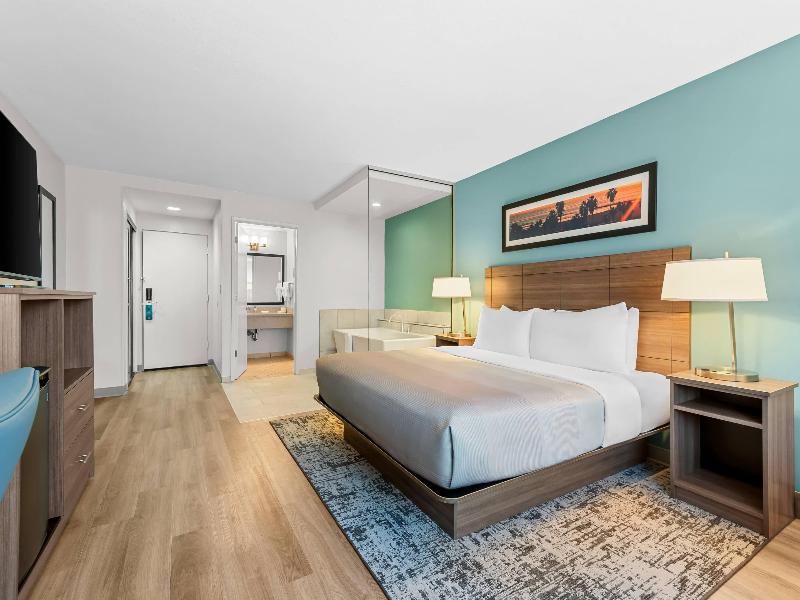 Quality Inn & Suites Hermosa Beach image