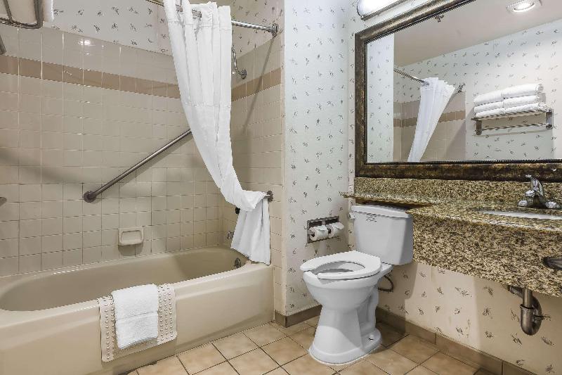 Quality Inn & Suites LAX Airport Inglewood-Lax 3