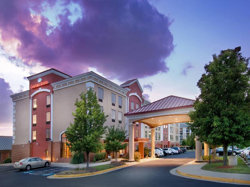 Comfort Suites Dulles Airport image