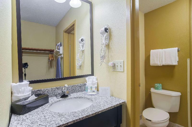 SureStay Plus Hotel by Best Western Durham Medical image