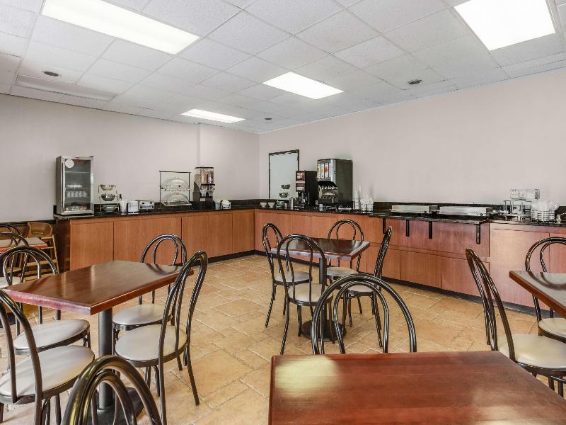 SureStay Plus Hotel by Best Western McGuire AFB Ja image