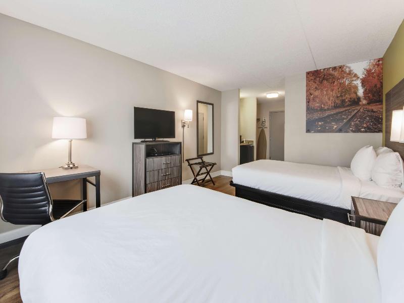 SureStay Plus Hotel by Best Western McGuire AFB Ja image