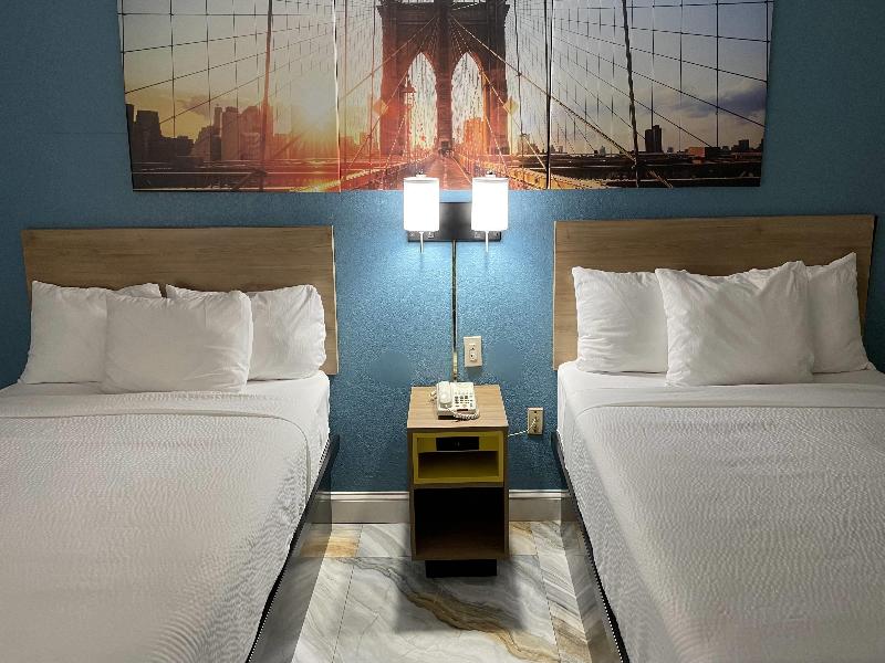 Days Inn By Wyndham Jersey City image