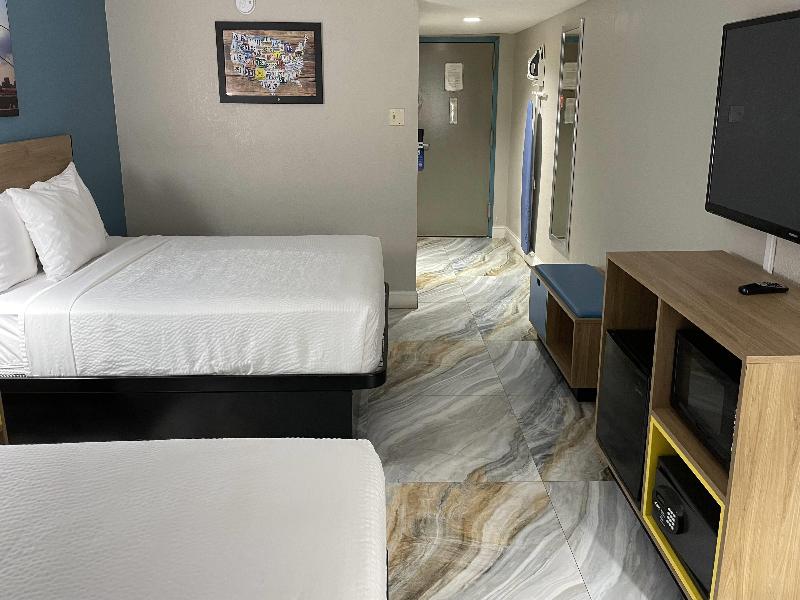 Days Inn By Wyndham Jersey City image