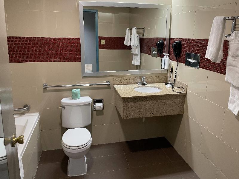 Days Inn By Wyndham Jersey City image