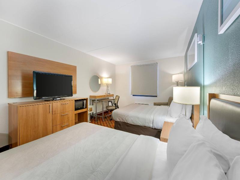Quality Inn Riverview image