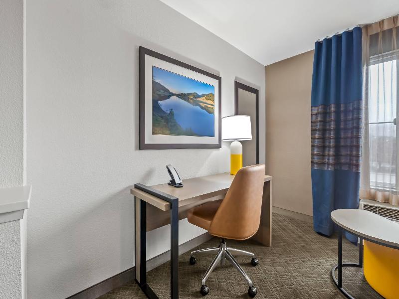 Comfort Inn South San Jose /  Morgan Hill image