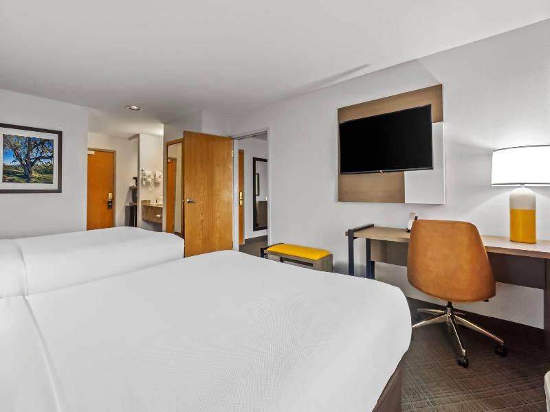 Comfort Inn South San Jose /  Morgan Hill image