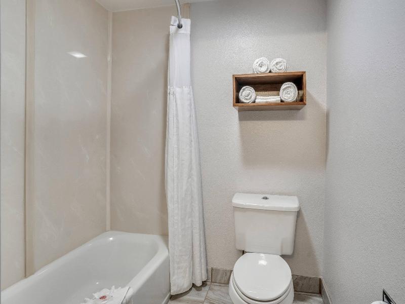 Comfort Inn South San Jose /  Morgan Hill image